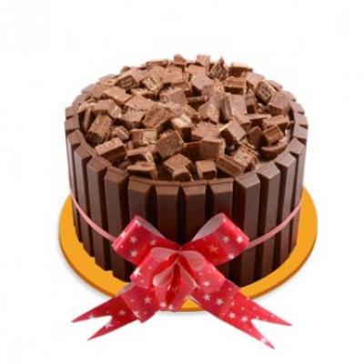 Kitkat Premium Cake