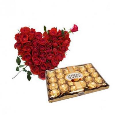 Roses Heart With 24 Pcs Ferrero Rocher