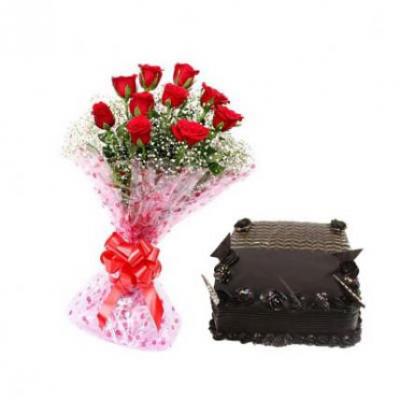 Roses With Chocolate Truffle Cake Square
