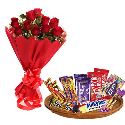 Mixed Chocolates Exclusive Hamper With Roses