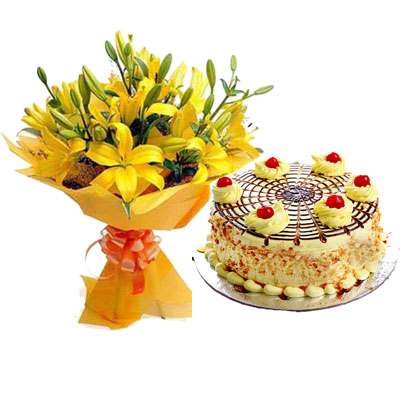 Yellow Lily & Butterscotch Cake