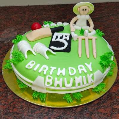 Eggless Fondant Birthday Cake