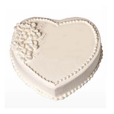 Eggless Heart Vanilla Cake