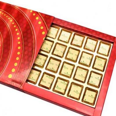 Sugarfree Red Glitter 24pcs Roasted Almond